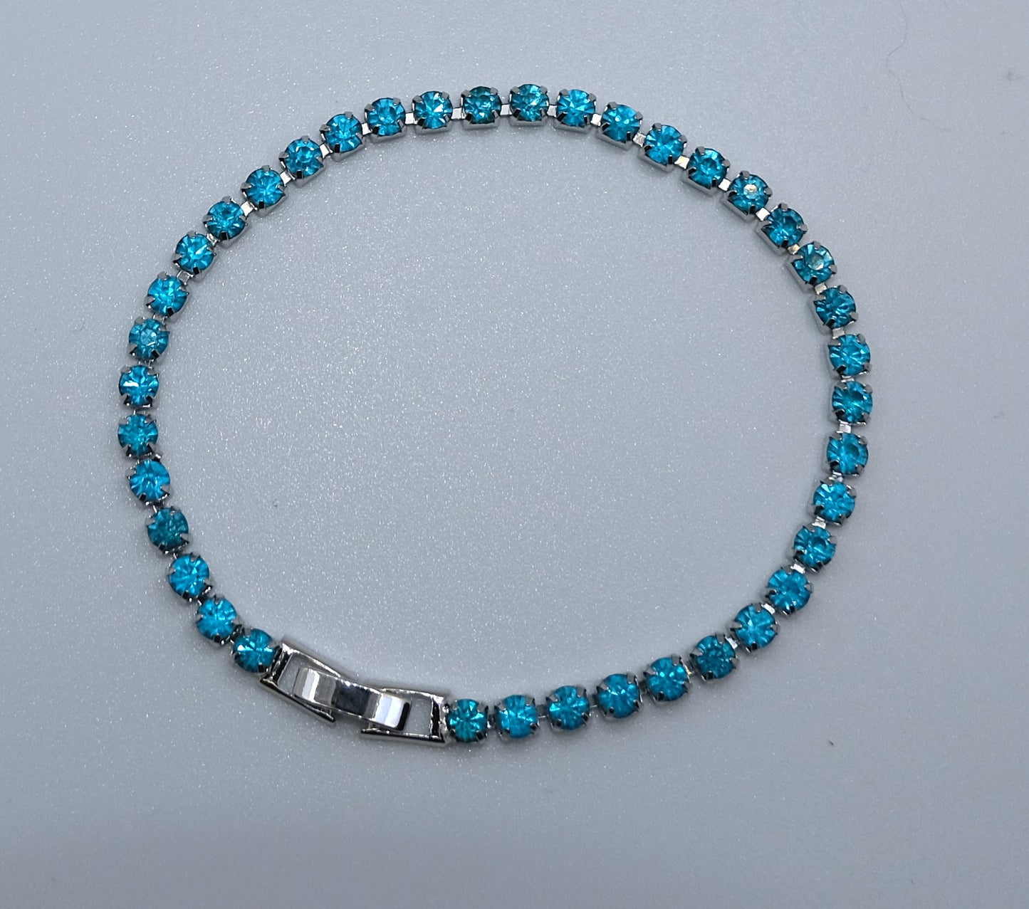 Aqua Blue Tennis Bracelet – Vibrant Sparkle, Timeless Style