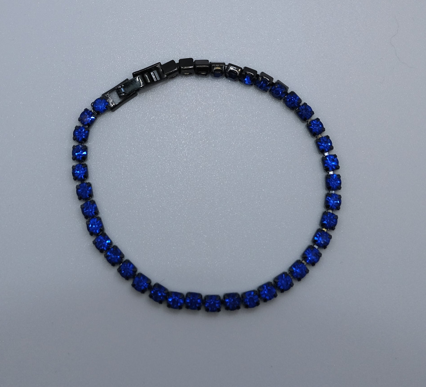 Midnight Blue Crystal Tennis Bracelet – Bold Elegance for Every Occasion