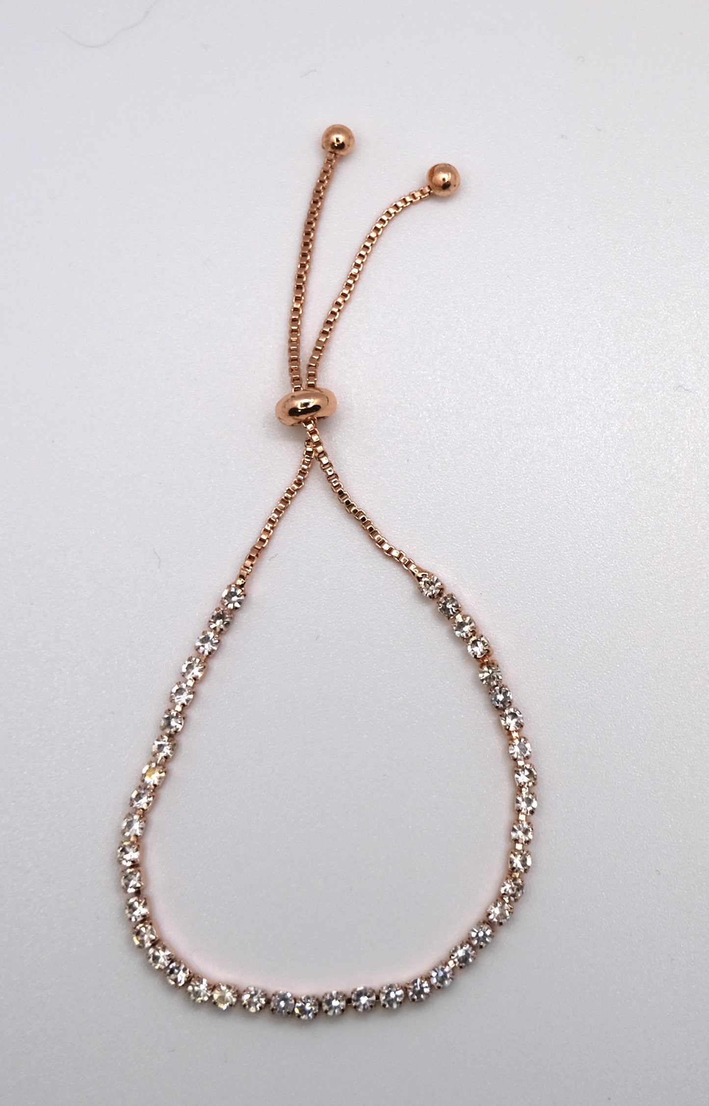 Adjustable Rose Gold Bracelet – Effortless Chic, Perfect Fit